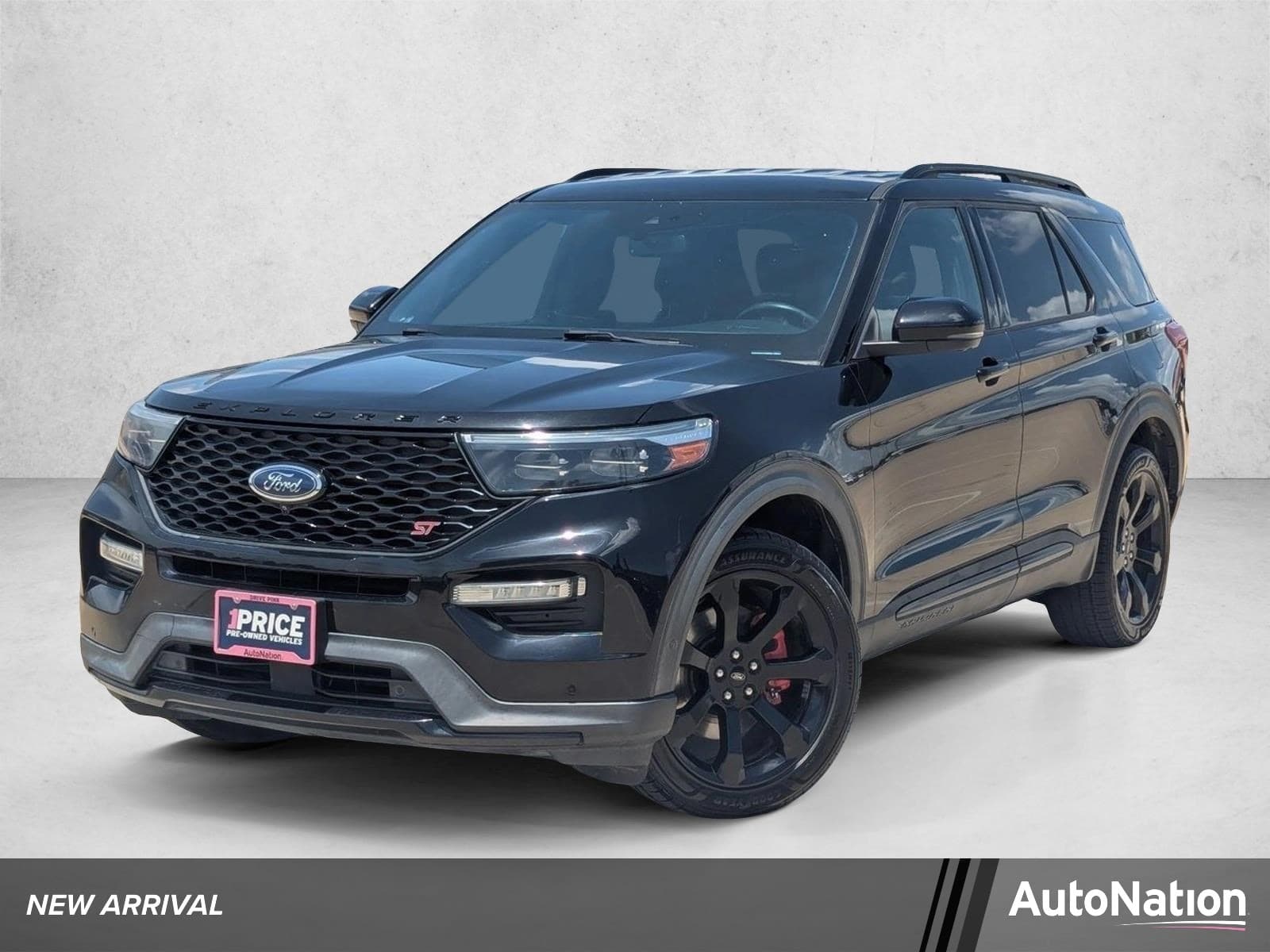 2020 Ford Explorer ST — photo 1 of 23