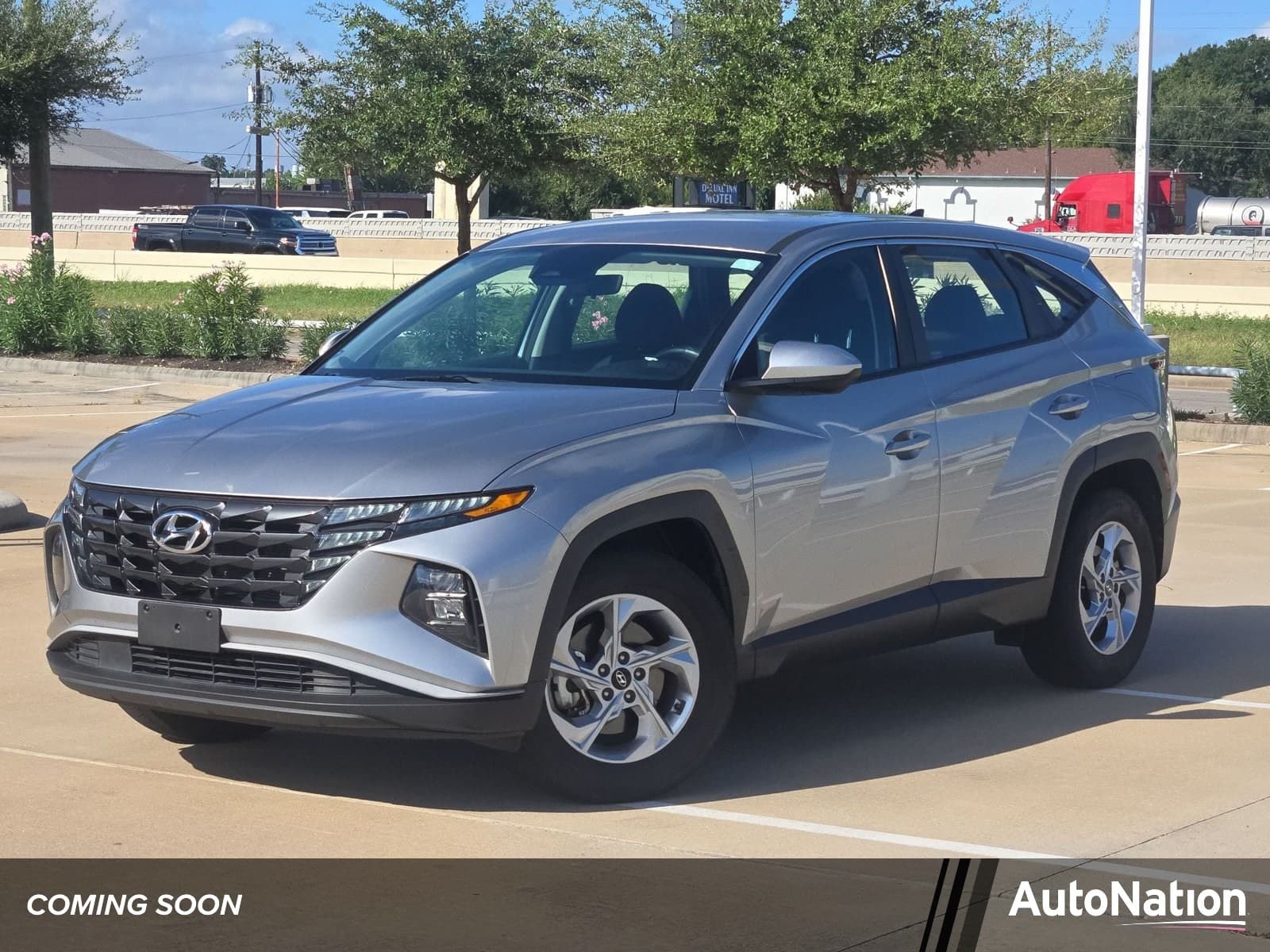 2024 Hyundai Tucson SE — photo 1 of 22