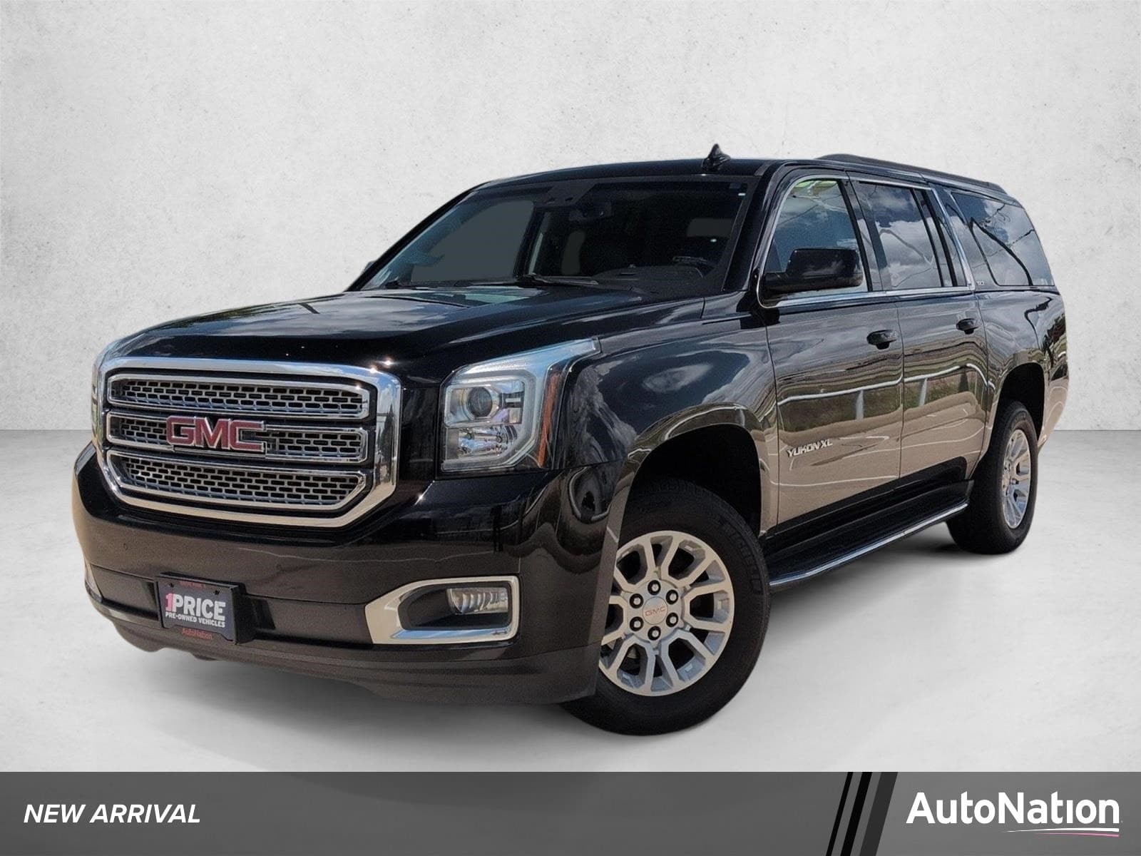 2019 GMC Yukon XL SLT — photo 1 of 24