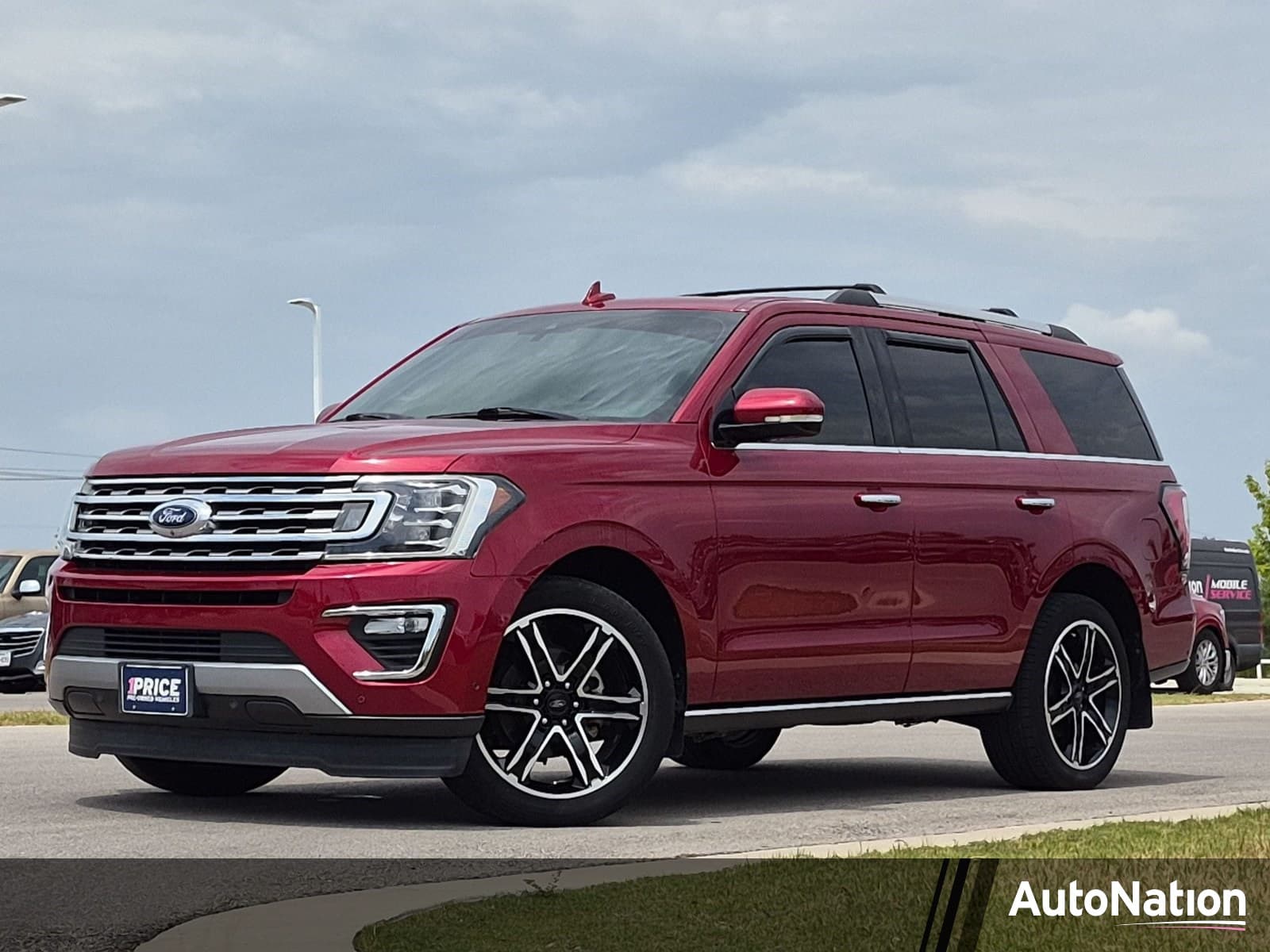 2019 Ford Expedition Limited — photo 1 of 25