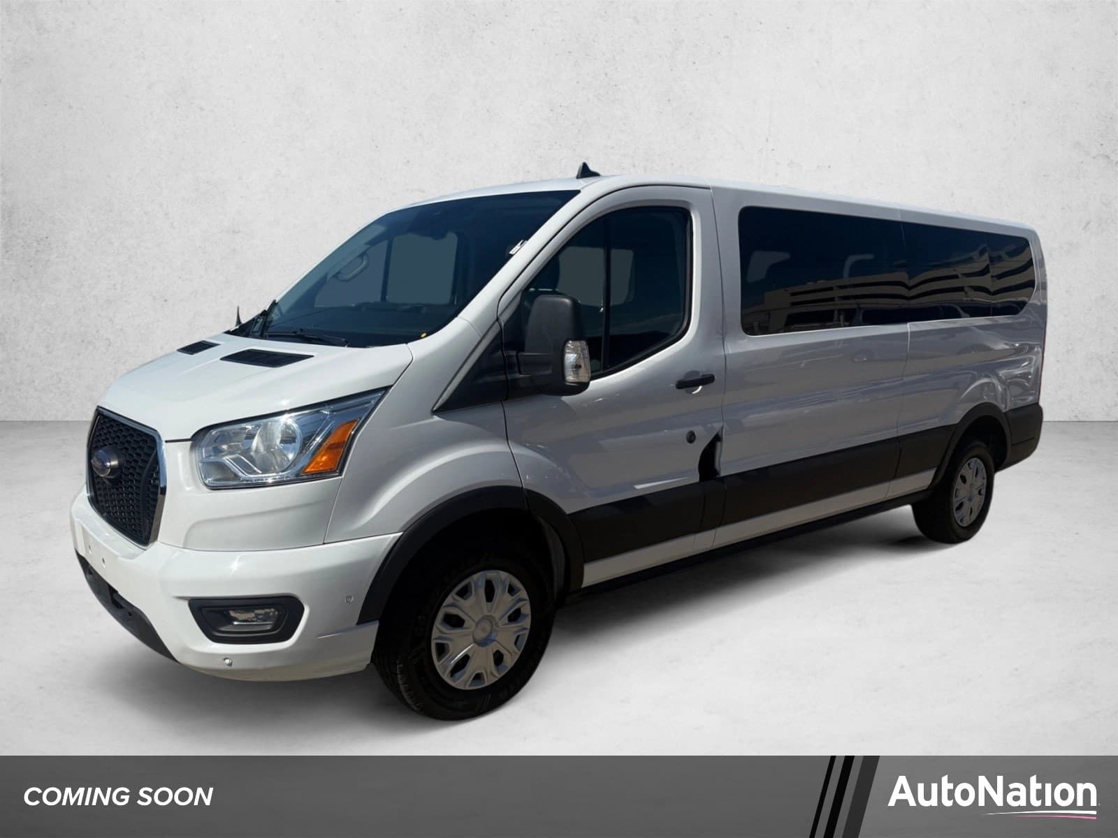 2022 Ford Transit Passenger Wagon XLT — photo 1 of 20