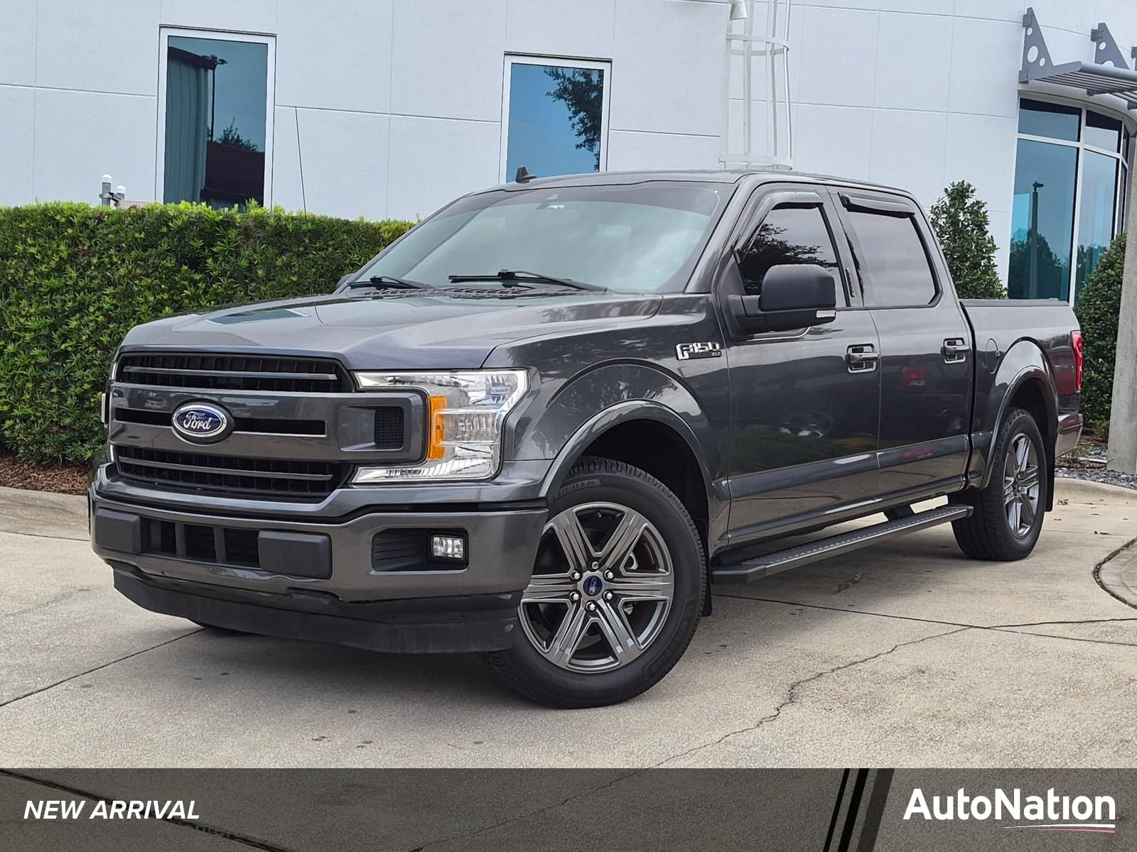 2020 Ford F-150 XLT — photo 1 of 15