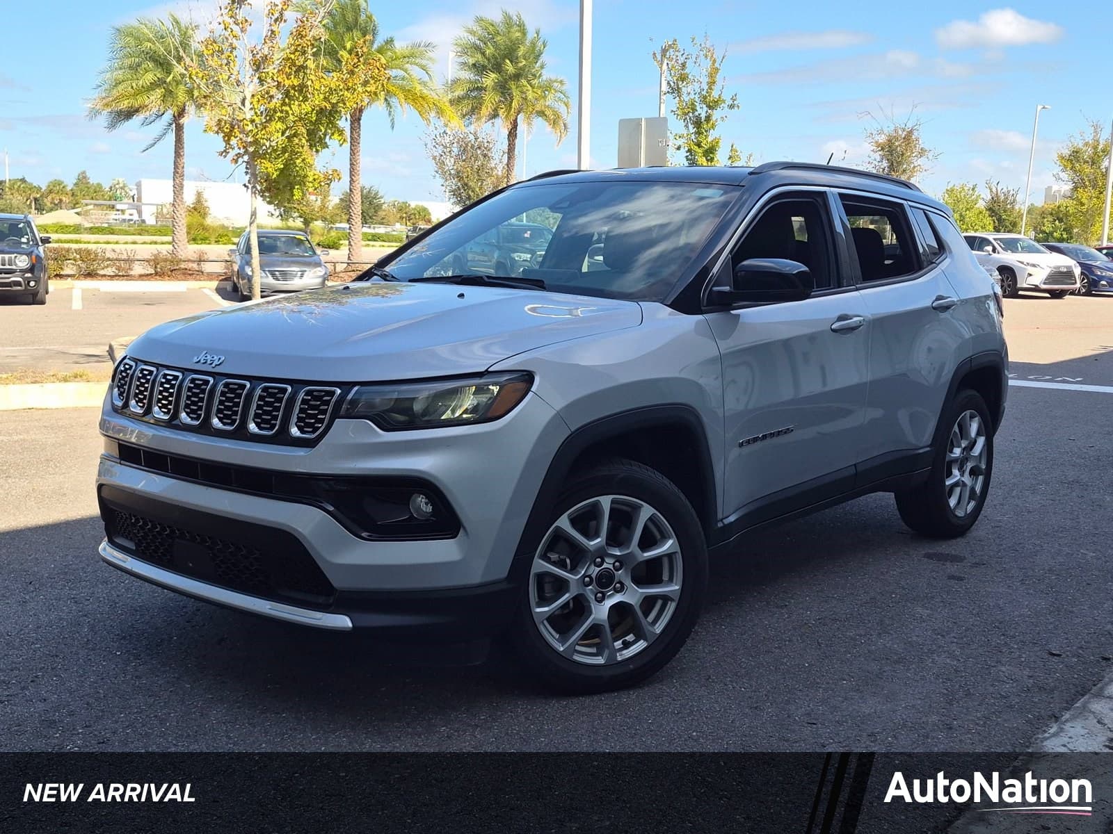 2025 Jeep Compass Limited — photo 1 of 19
