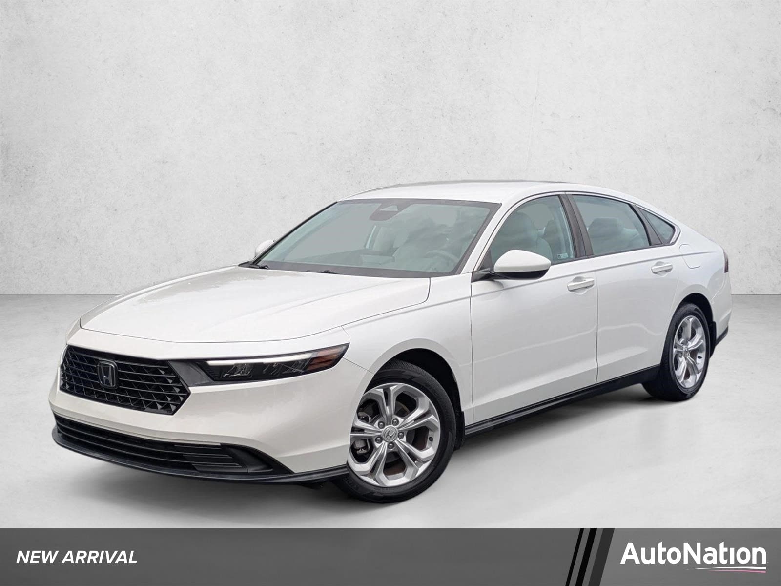 2023 Honda Accord Sedan LX — photo 1 of 23