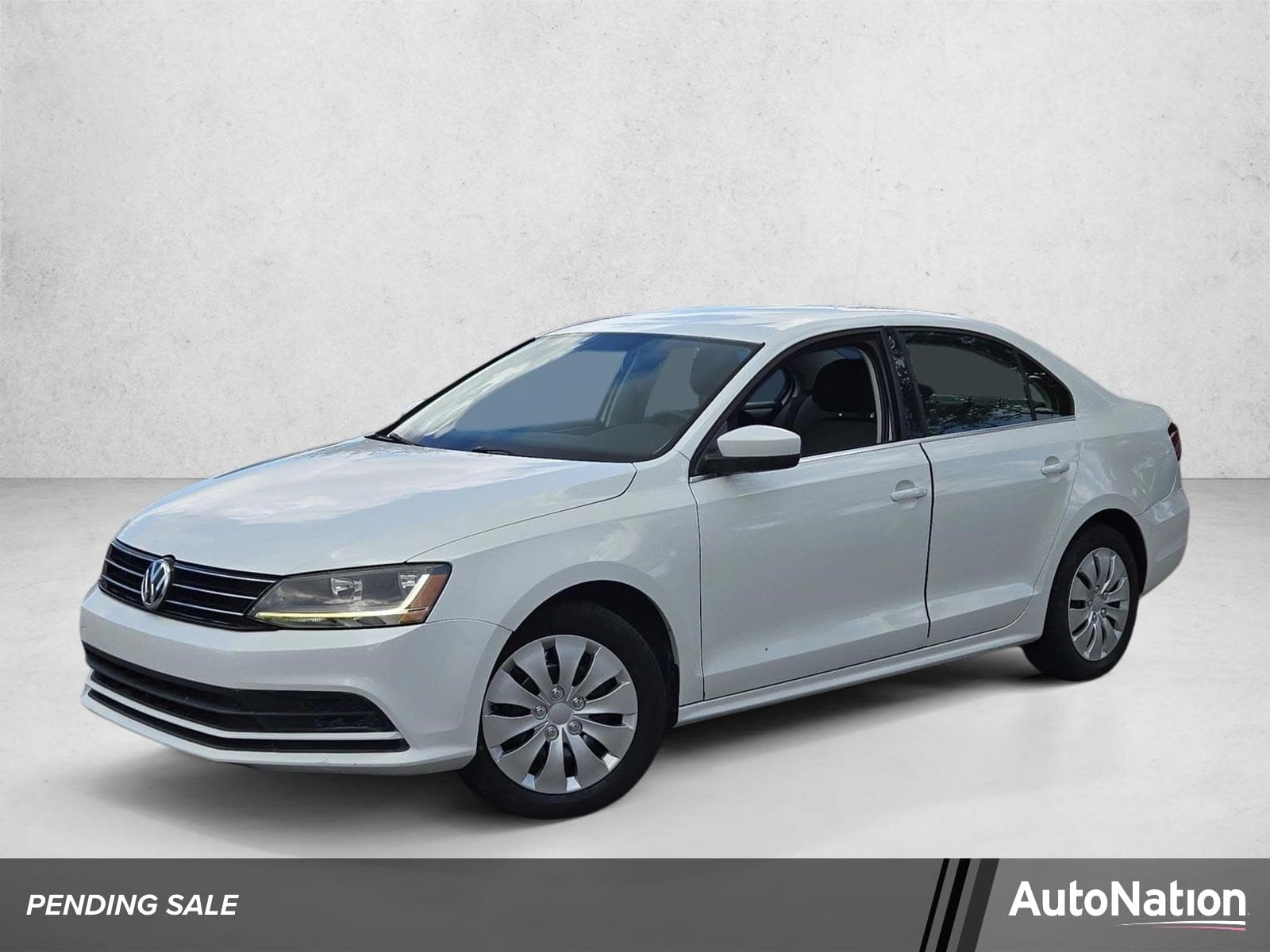 2017 Volkswagen Jetta 1.4T S — photo 1 of 23