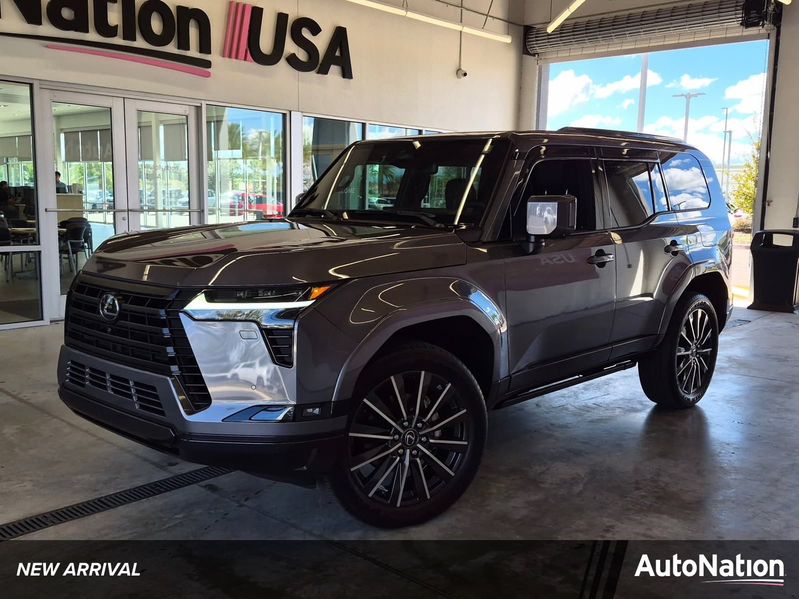 2025 Lexus GX GX 550 Luxury — photo 1 of 19