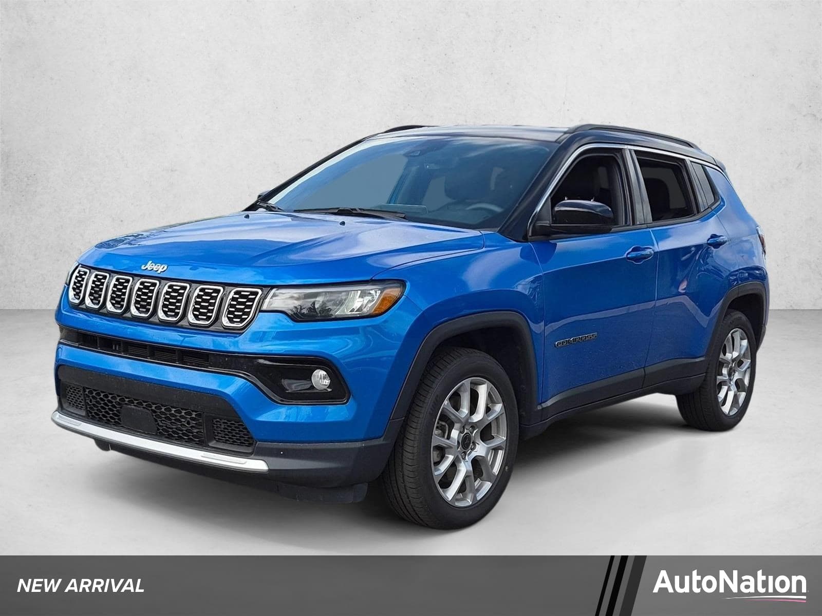 2025 Jeep Compass Limited — photo 1 of 15