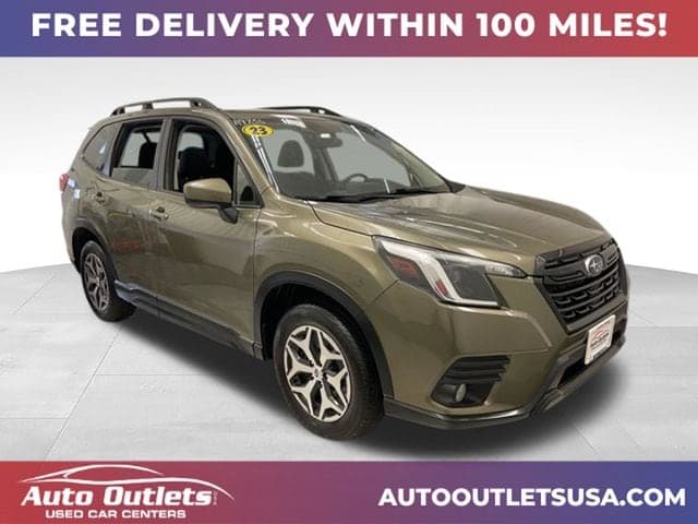 2023 Subaru Forester Premium — photo 1 of 29
