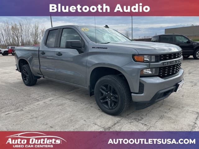Foto de 2020 Chevrolet Silverado 1500 Custom