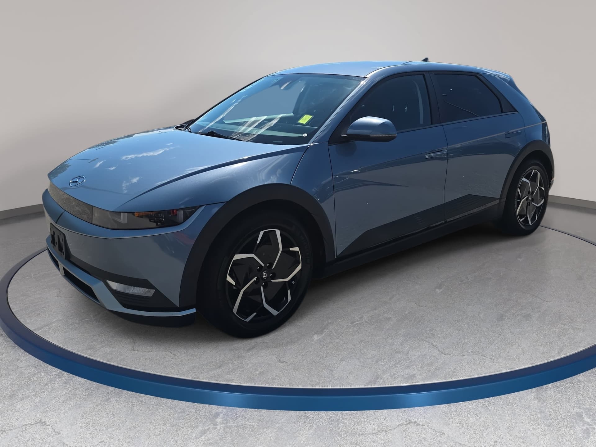 2023 Hyundai IONIQ 5 SE — photo 1 of 34