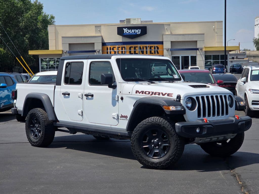 2021 Jeep Gladiator Mojave — photo 1 of 28