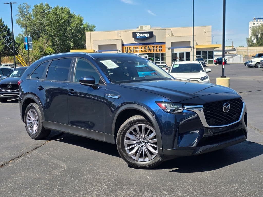 2025 Mazda CX-90 3.3 Turbo Select Package — photo 1 of 32
