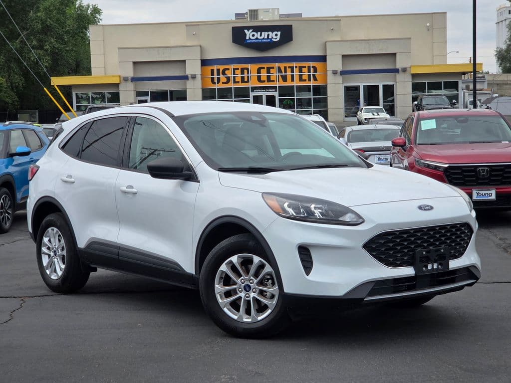 2022 Ford Escape SE — photo 1 of 27