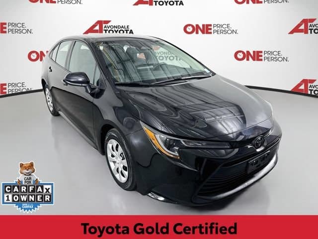 2024 Toyota Corolla LE — photo 1 of 32