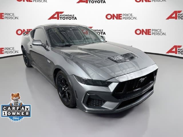 2025 Ford Mustang Base — photo 1 of 29