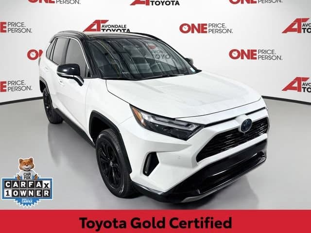 2024 Toyota RAV4 Hybrid XSE — photo 1 of 35