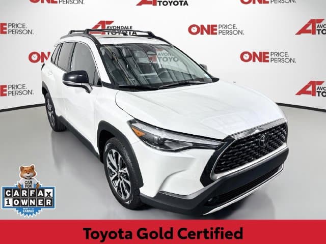 2025 Toyota Corolla Cross XLE — photo 1 of 35