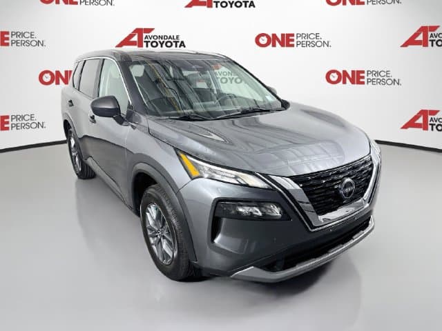 2023 Nissan Rogue S — photo 1 of 31