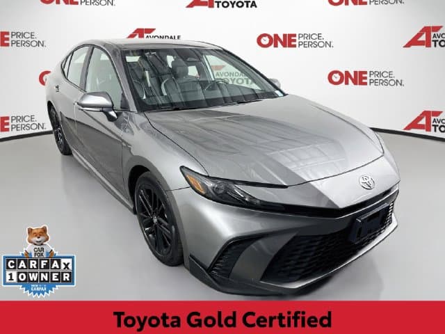 2026 Toyota Camry SE — photo 1 of 33