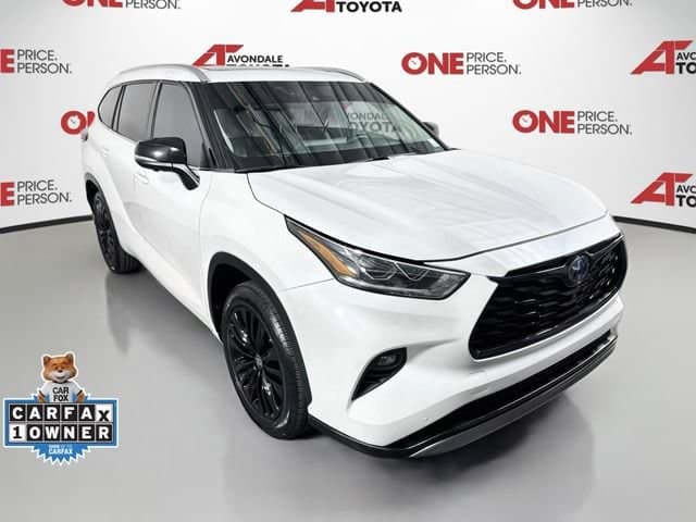 2023 Toyota Highlander Hybrid Platinum — photo 1 of 34