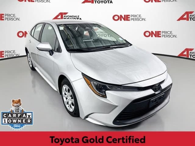 2024 Toyota Corolla LE — photo 1 of 32