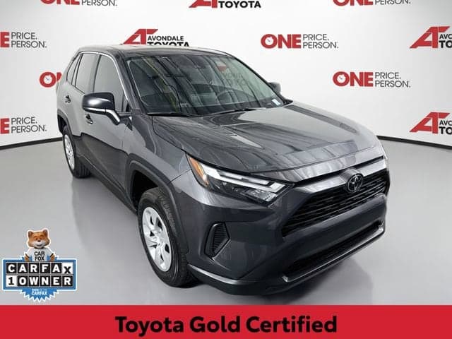 2025 Toyota RAV4 LE — photo 1 of 33
