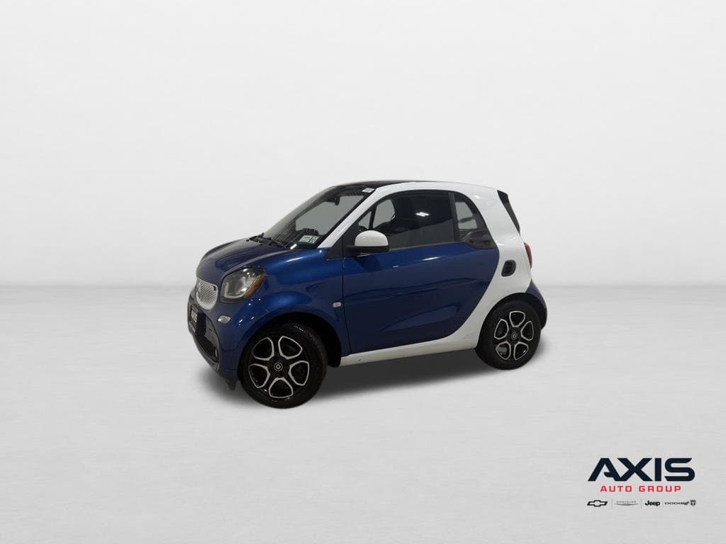 2016 Smart fortwo Base — photo 1 of 26