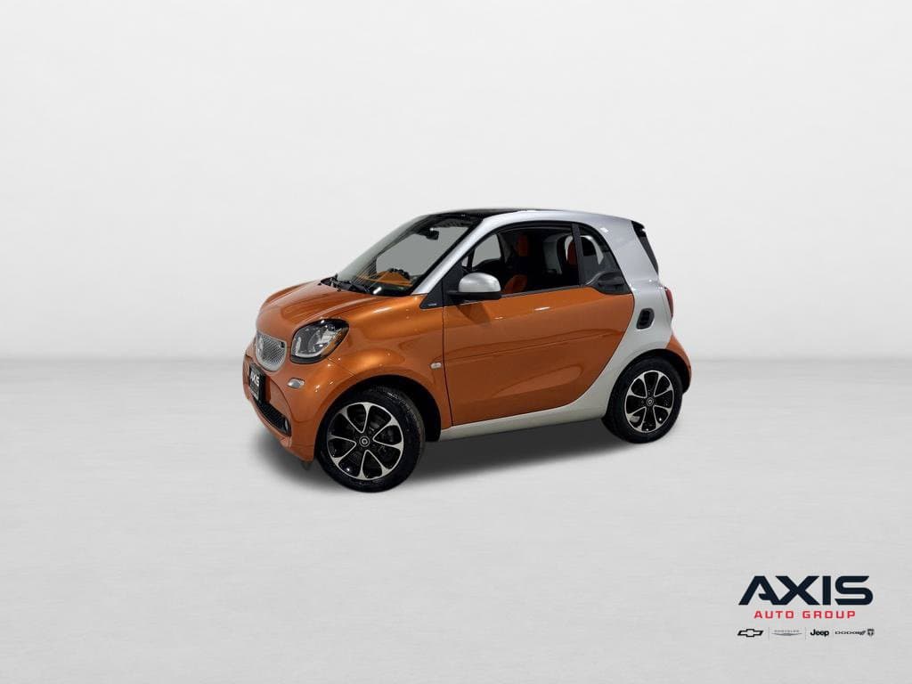 2016 Smart fortwo Passion — photo 1 of 34