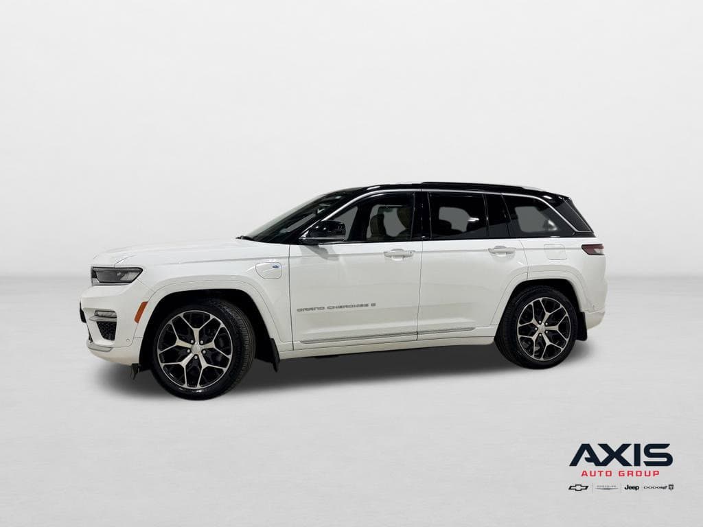 2022 Jeep Grand Cherokee Base — photo 1 of 44