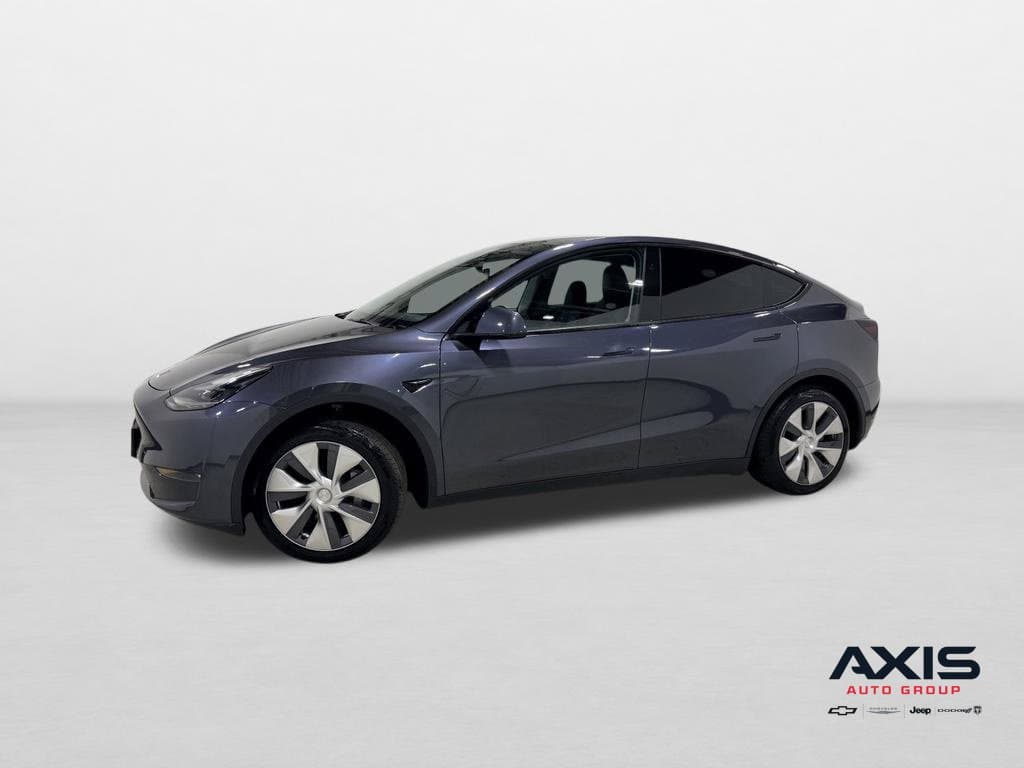 2023 Tesla Model Y Base — photo 1 of 30