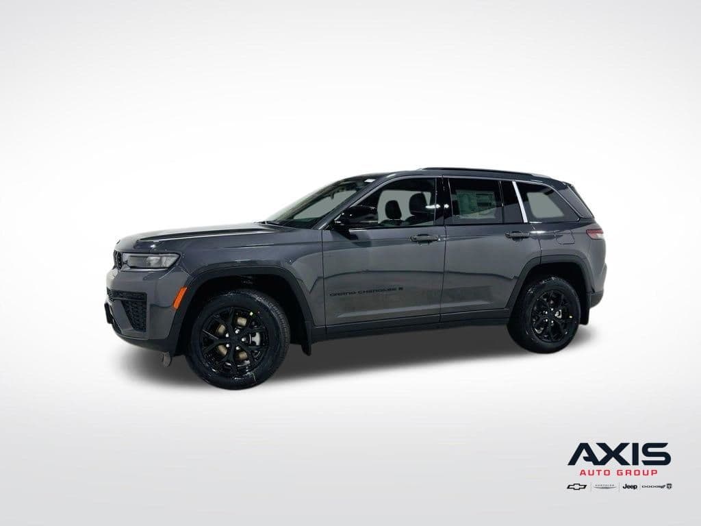 2026 Jeep Grand Cherokee Laredo Altitude — photo 1 of 29