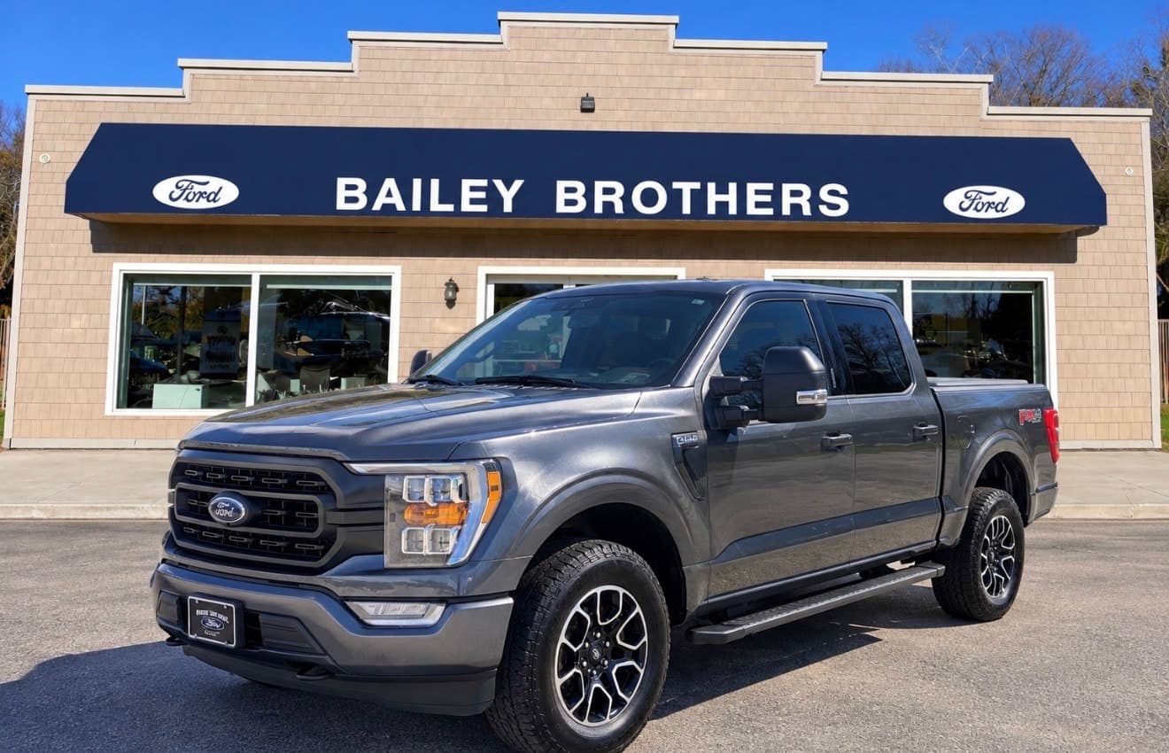 2023 Ford F-150 XLT — photo 1 of 13