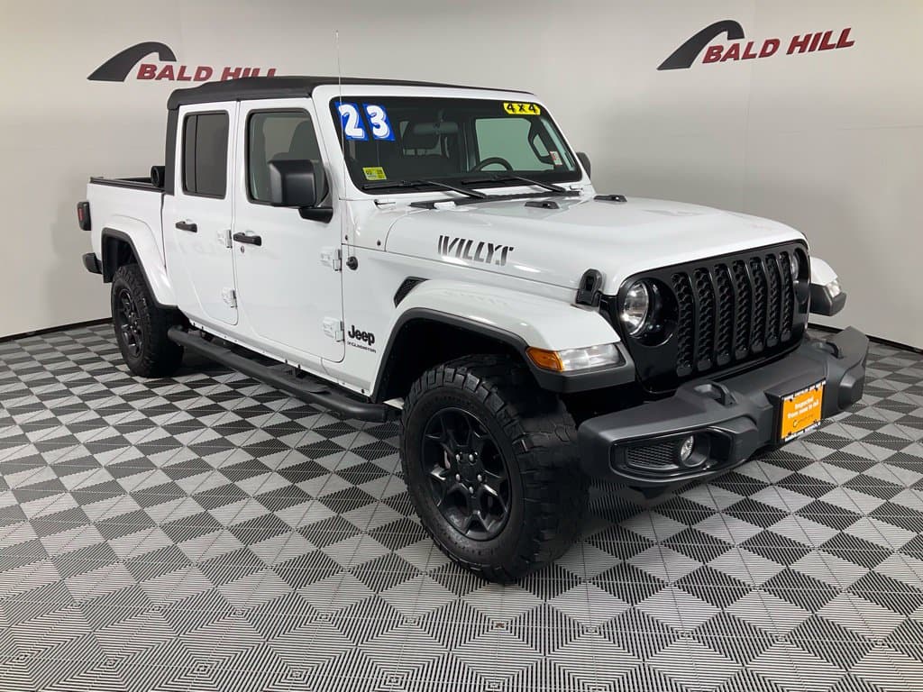 2023 Jeep Gladiator Sport — photo 1 of 23