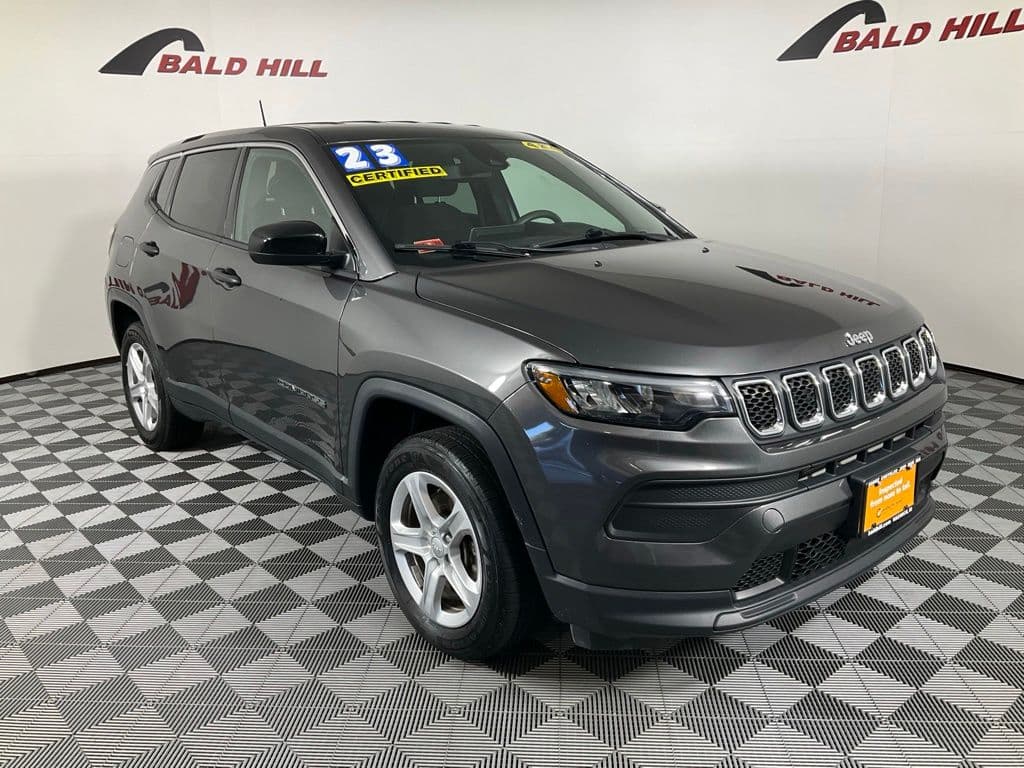 2023 Jeep Compass Sport — photo 1 of 23