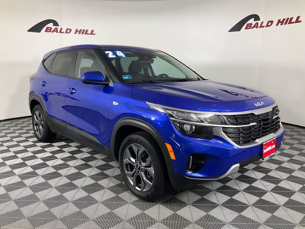 2024 Kia Seltos LX — photo 1 of 24