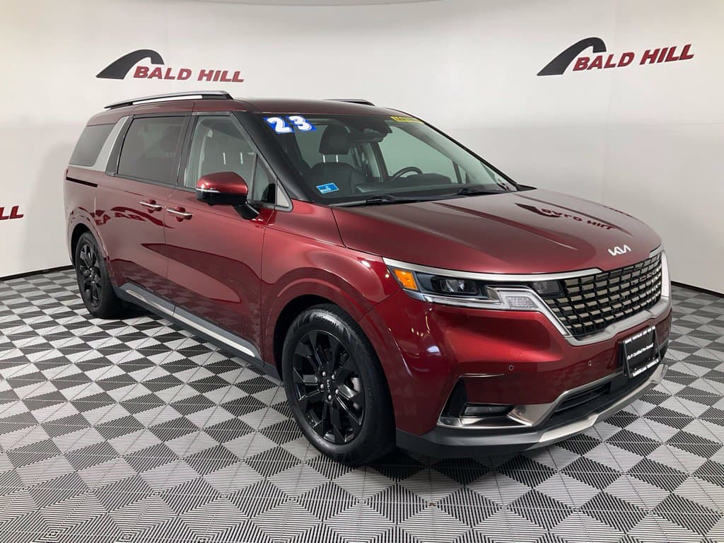 2023 Kia Carnival SX — photo 1 of 26