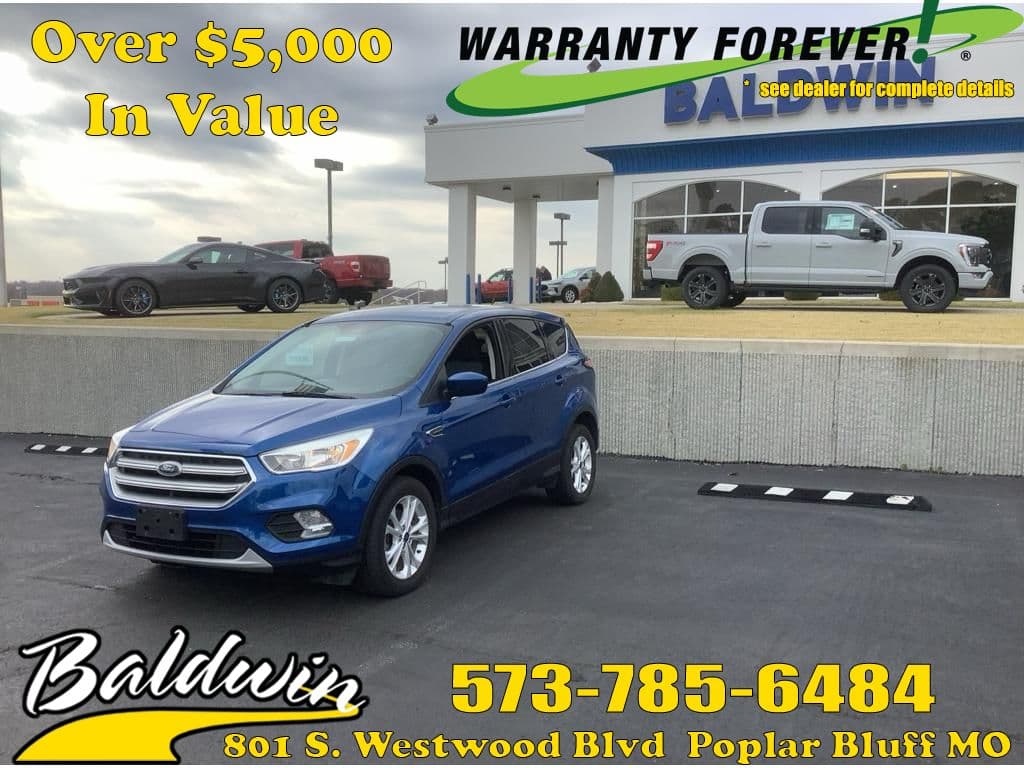 Foto de 2017 Ford Escape SE