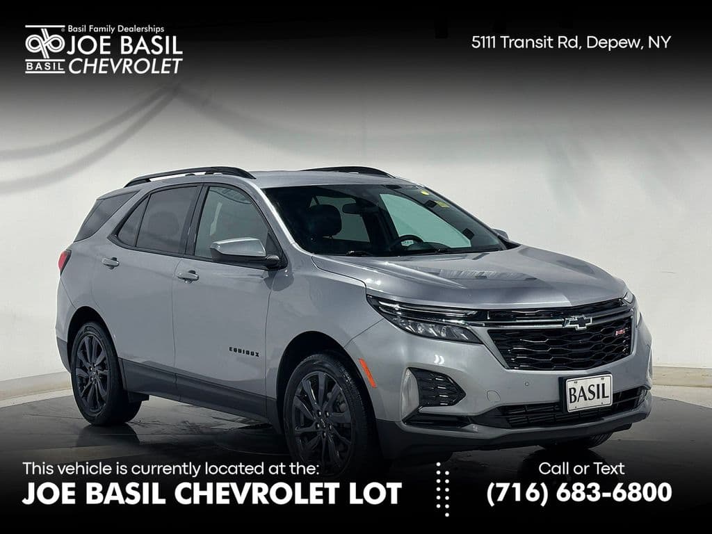 2023 Chevrolet Equinox RS — photo 1 of 38
