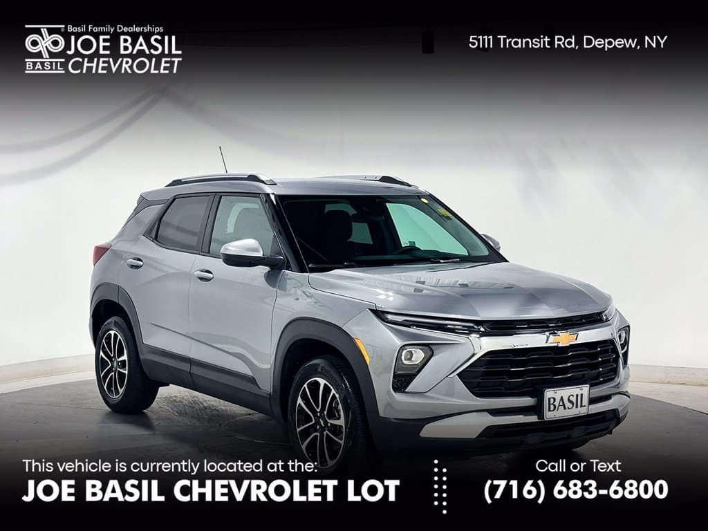 2024 Chevrolet Trailblazer LT — photo 1 of 37