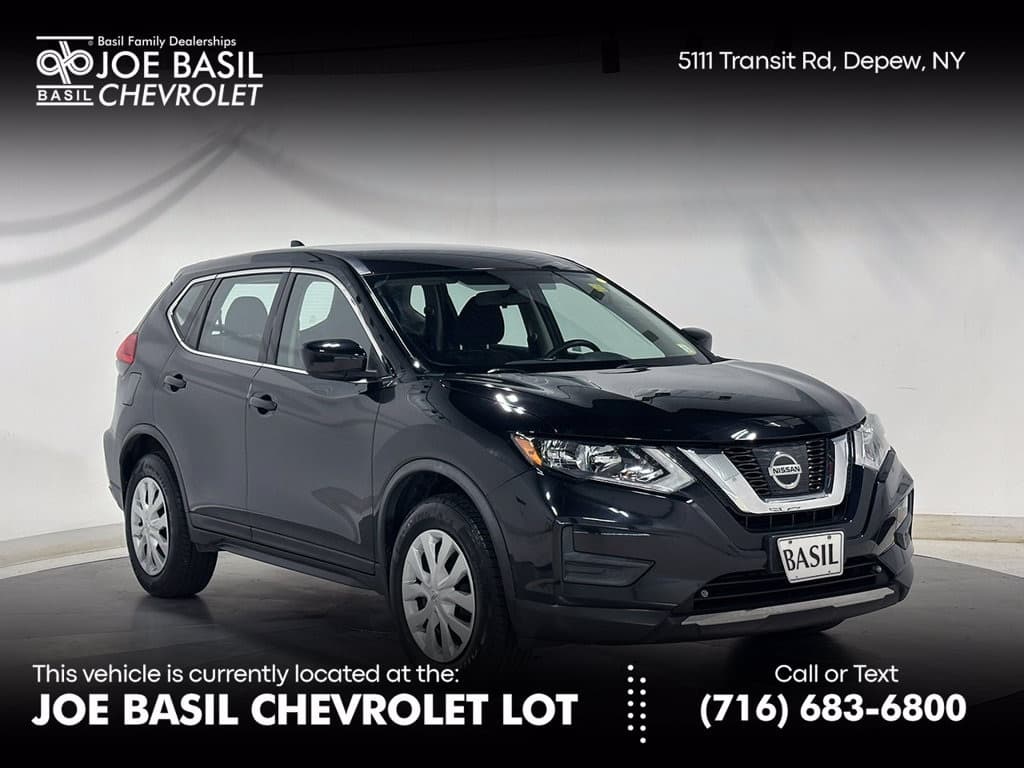 2017 Nissan Rogue S — photo 1 of 36