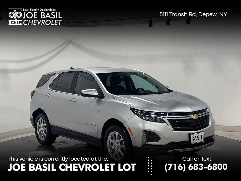2022 Chevrolet Equinox LT — photo 1 of 39
