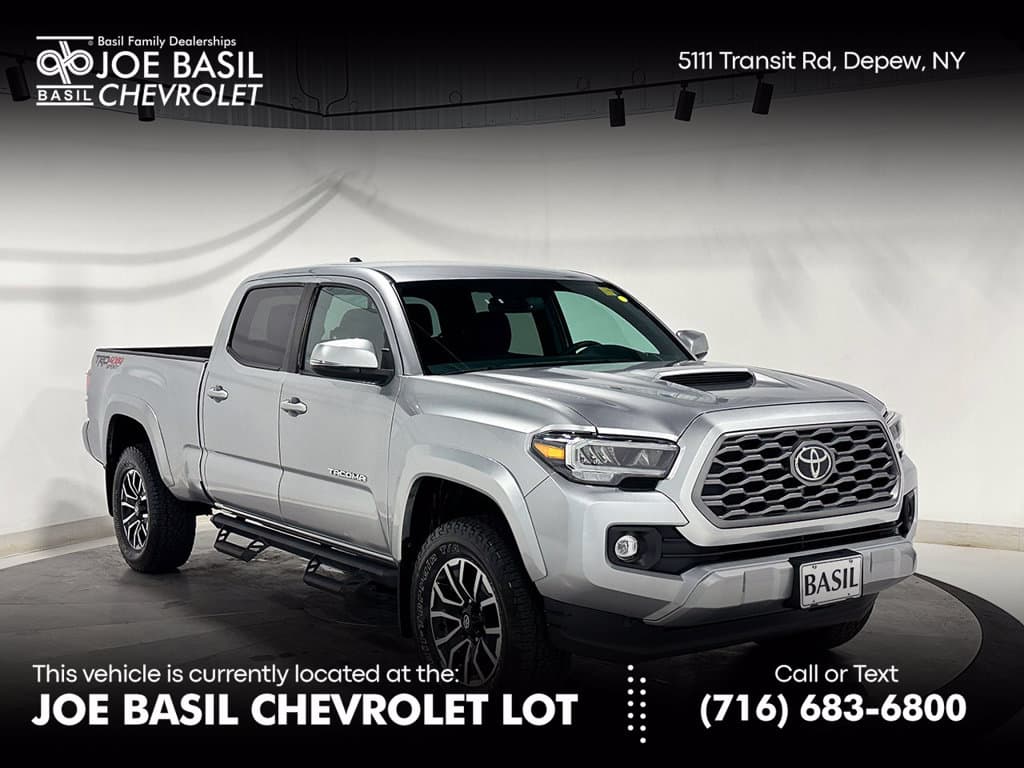 2023 Toyota Tacoma 4WD TRD Sport — photo 1 of 38