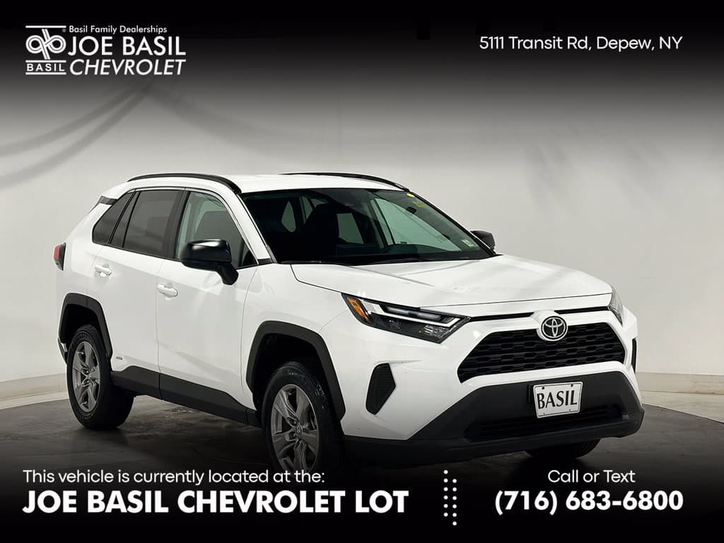 2025 Toyota RAV4 Hybrid LE — photo 1 of 35