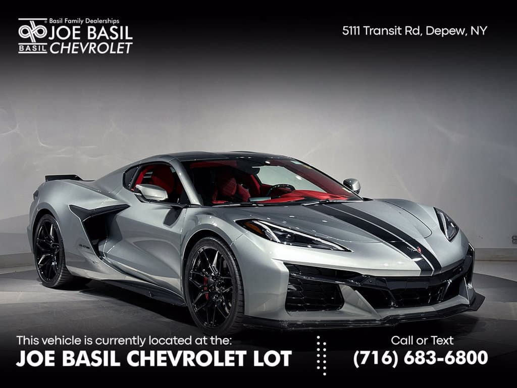 2023 Chevrolet Corvette Base — photo 1 of 59