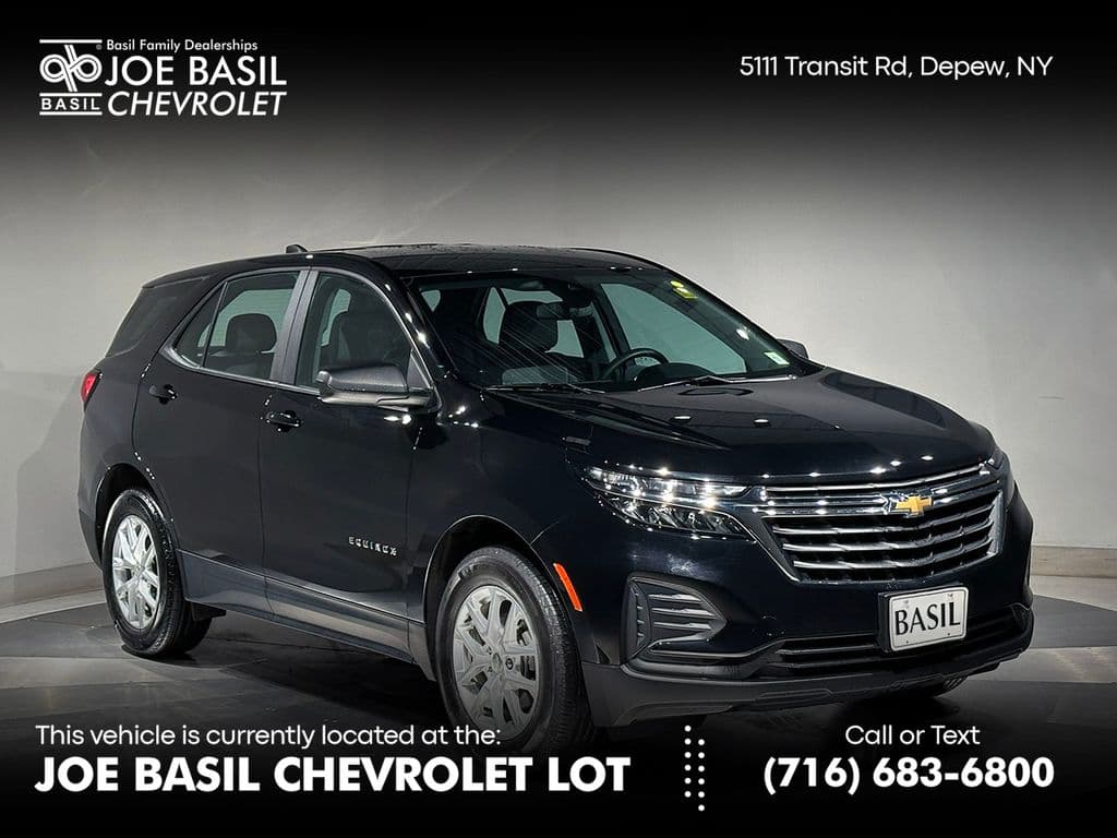 2024 Chevrolet Equinox LS — photo 1 of 38