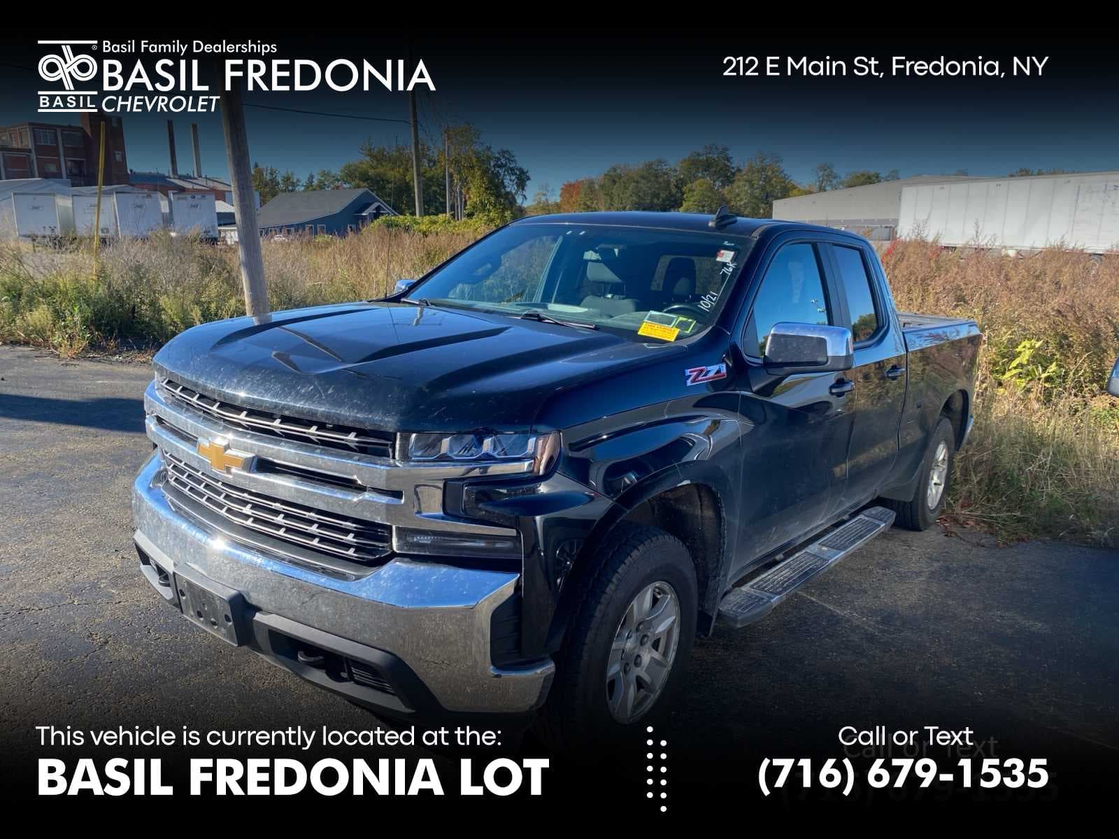 2021 Chevrolet Silverado 1500 LT — photo 1 of 3