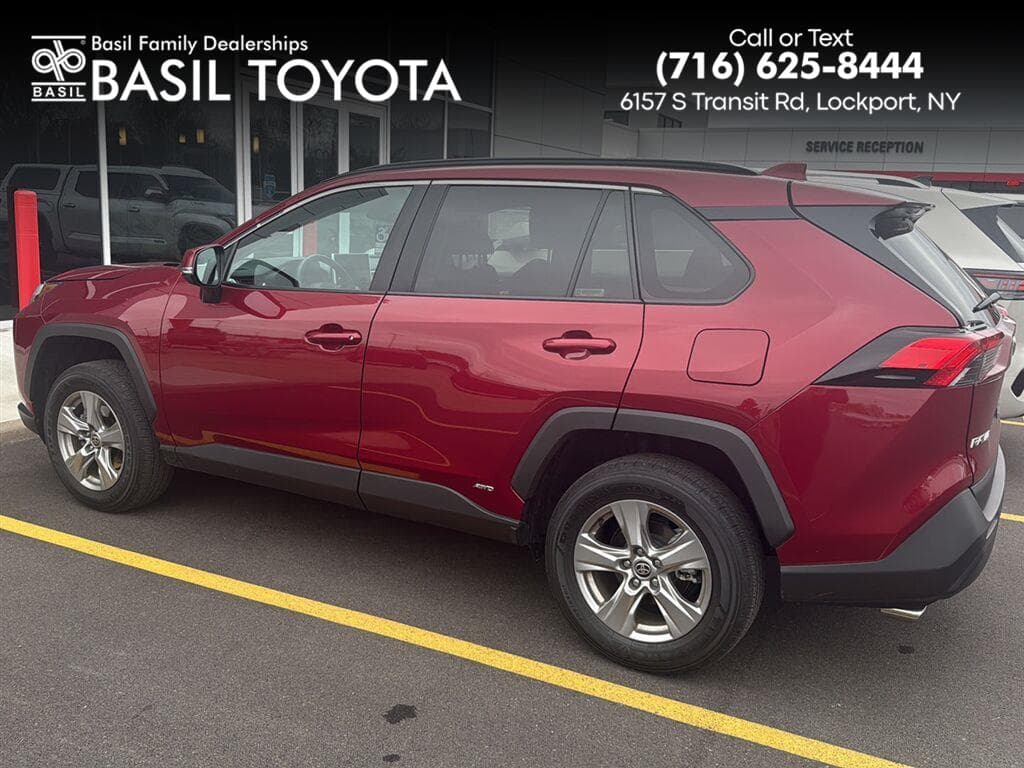 2024 Toyota RAV4 Base — photo 1 of 4