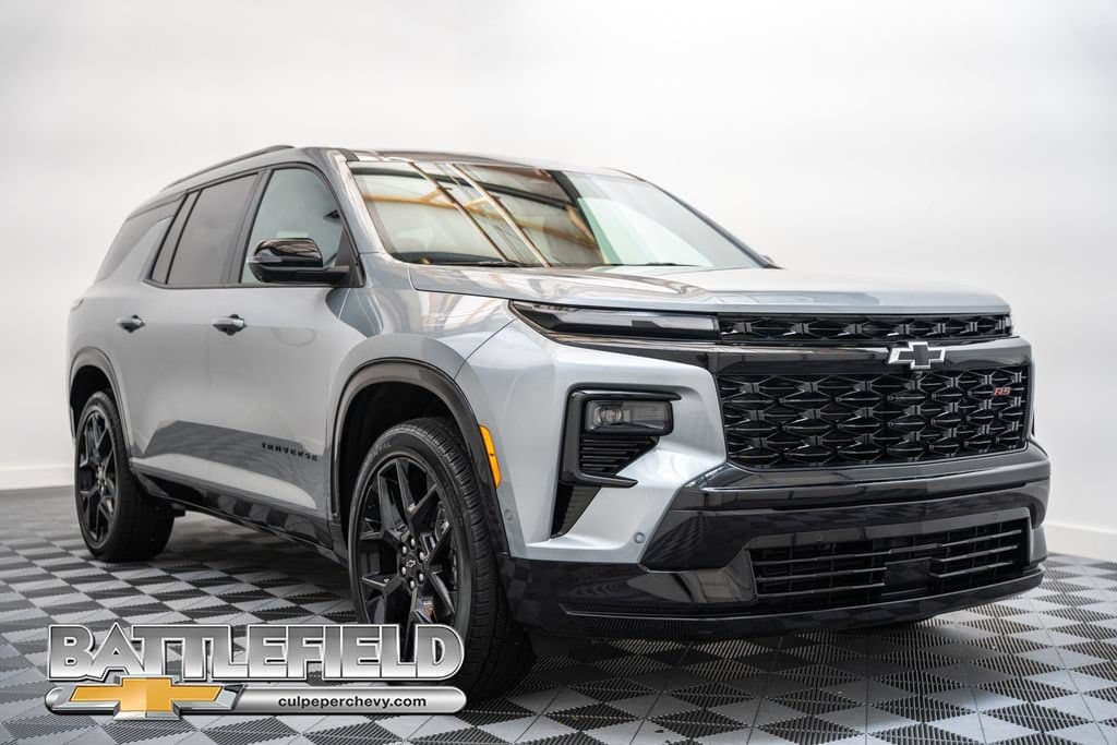 2024 Chevrolet Traverse RS — photo 1 of 53
