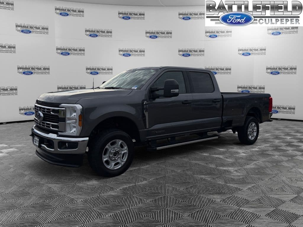 2025 Ford Super Duty F-250 SRW Base — photo 1 of 20