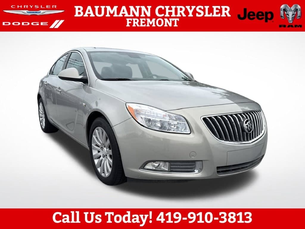 2011 Buick Regal CXL RL1 — photo 1 of 22